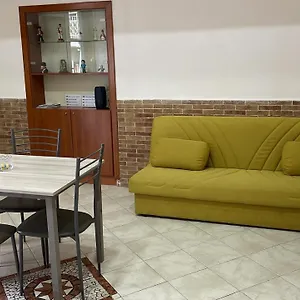 Casa Emilia Neapol